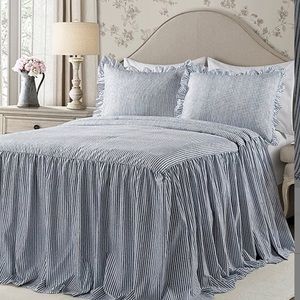 New in bag, blue ticking Queen size bedspread and shams fits full or Queen